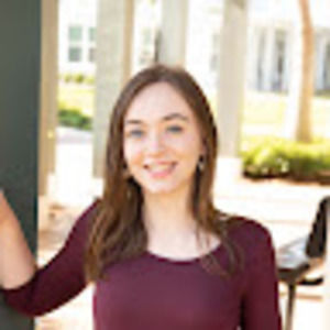 Meet your Posher, Caroline